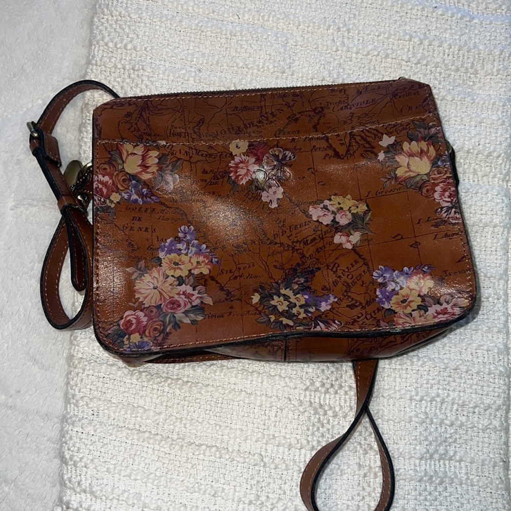 Patricia nash crossbody